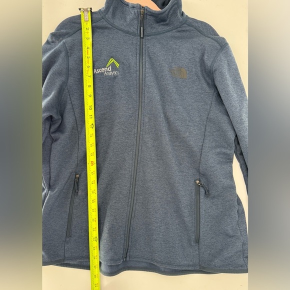 The North Face® Ladies’ Plus Size Skyline Full-Zip Fleece Jacket - Picture 9 of 14